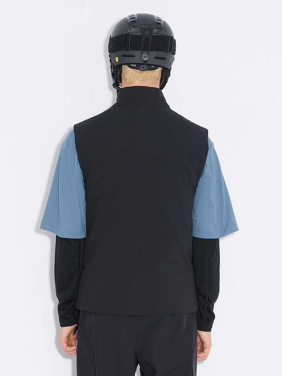 tryvann light down vest