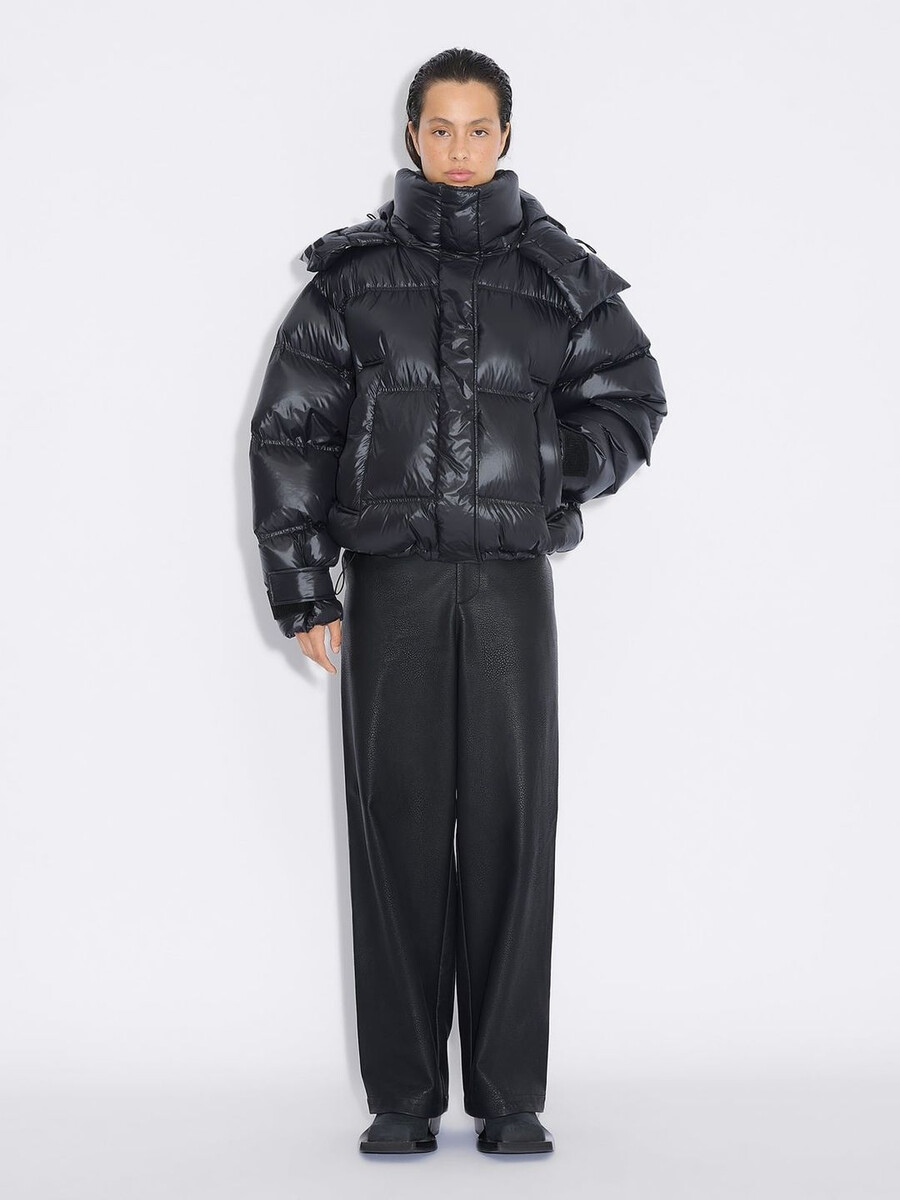 steilia short down jacket